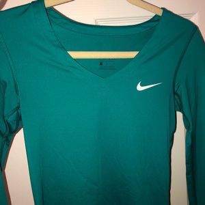 Nike Pro Dri-Fit women’s small